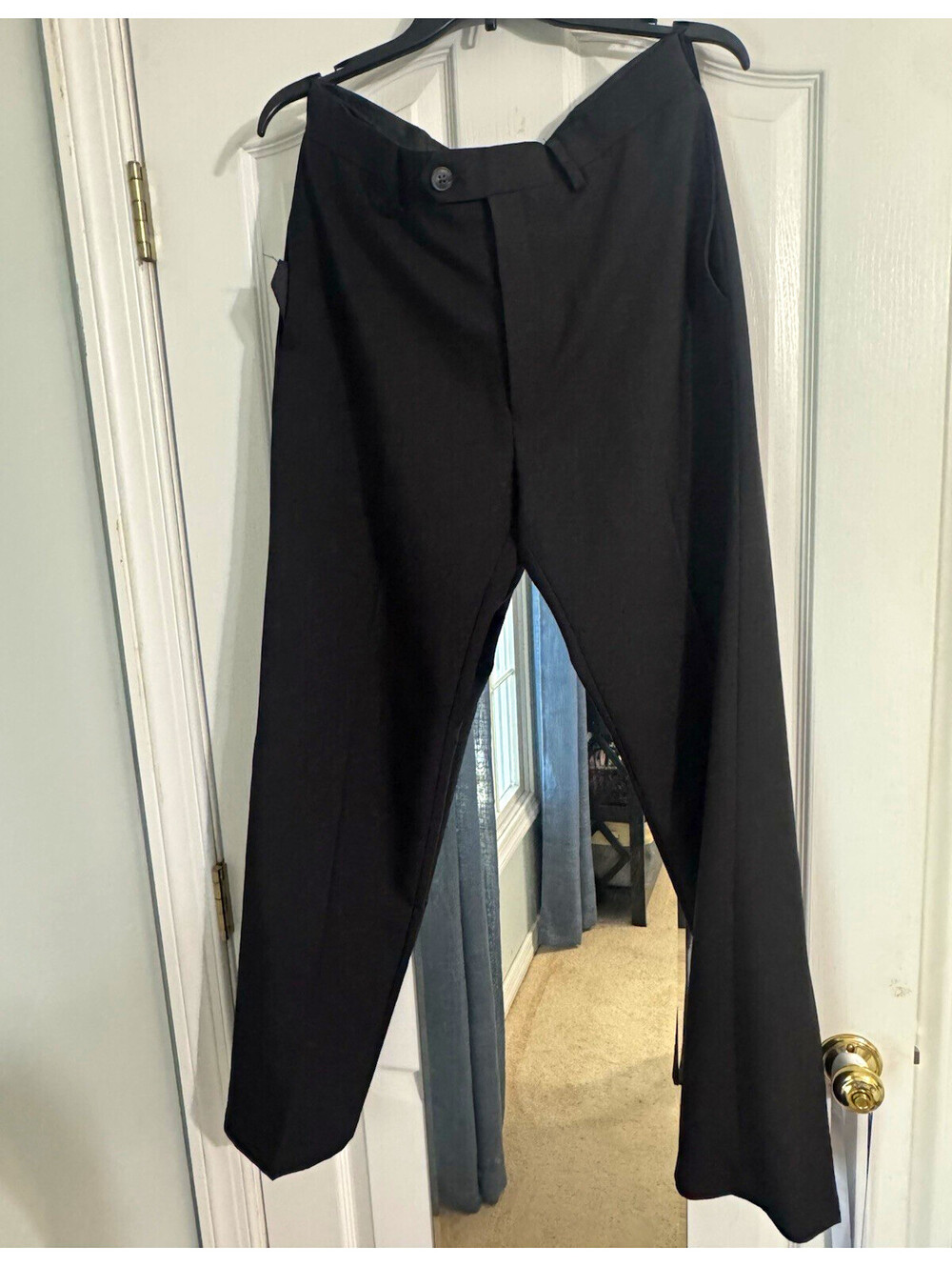 Haggar Men’s Black Dress Pants Classic Fit Straight Leg Stretch Flat Front 32
